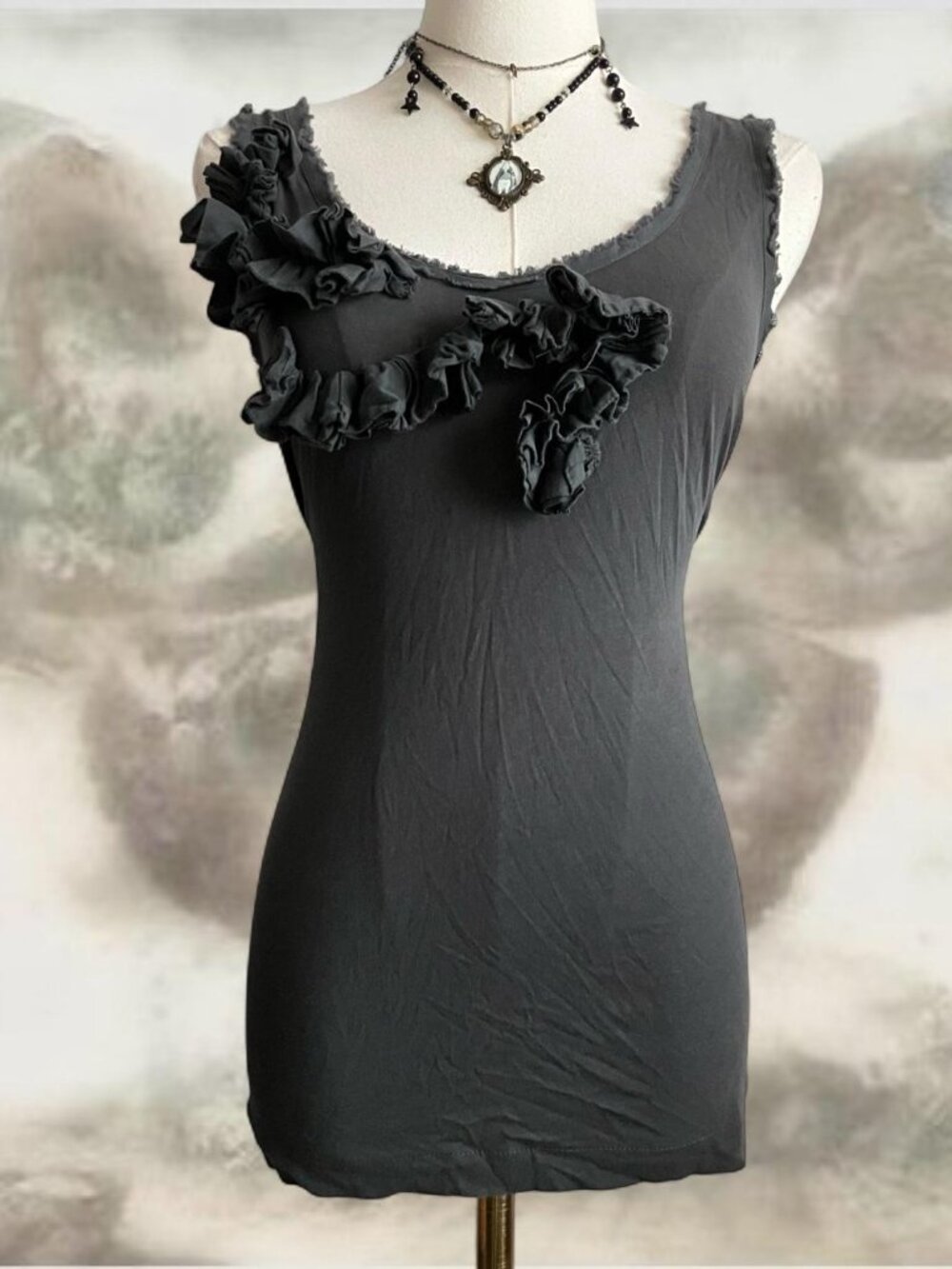 Vintage Black Ruffle Floral Appliqué Sleeveless Top Romantic Gothic Size Medium